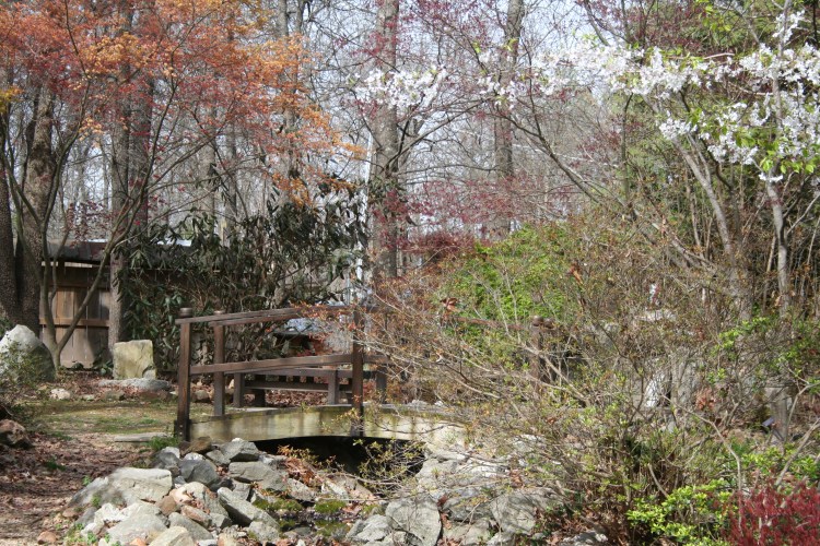 Copyright 2015 by R.A. Robbins